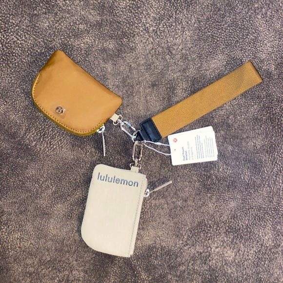 NEW LULULEMON Dual Pouch Wristlet